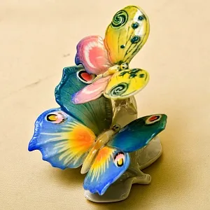 Фарфоровая статуэтка «Бабочки», Карл Энс / Karl Ens, Германия, 50-е годы ХХ века.