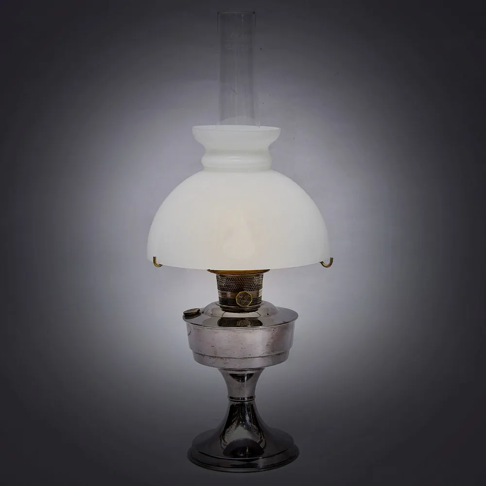 Редкость!!! Винтажная Керосиновая Лампа с Матовым Стеклянным Плафоном «Aladdin» Англия 50гг.