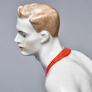 Большая Коллекционная Авторская Статуэтка «Футболист СПАРТАК», фарфор, ЛФЗ СССР -1989 год.