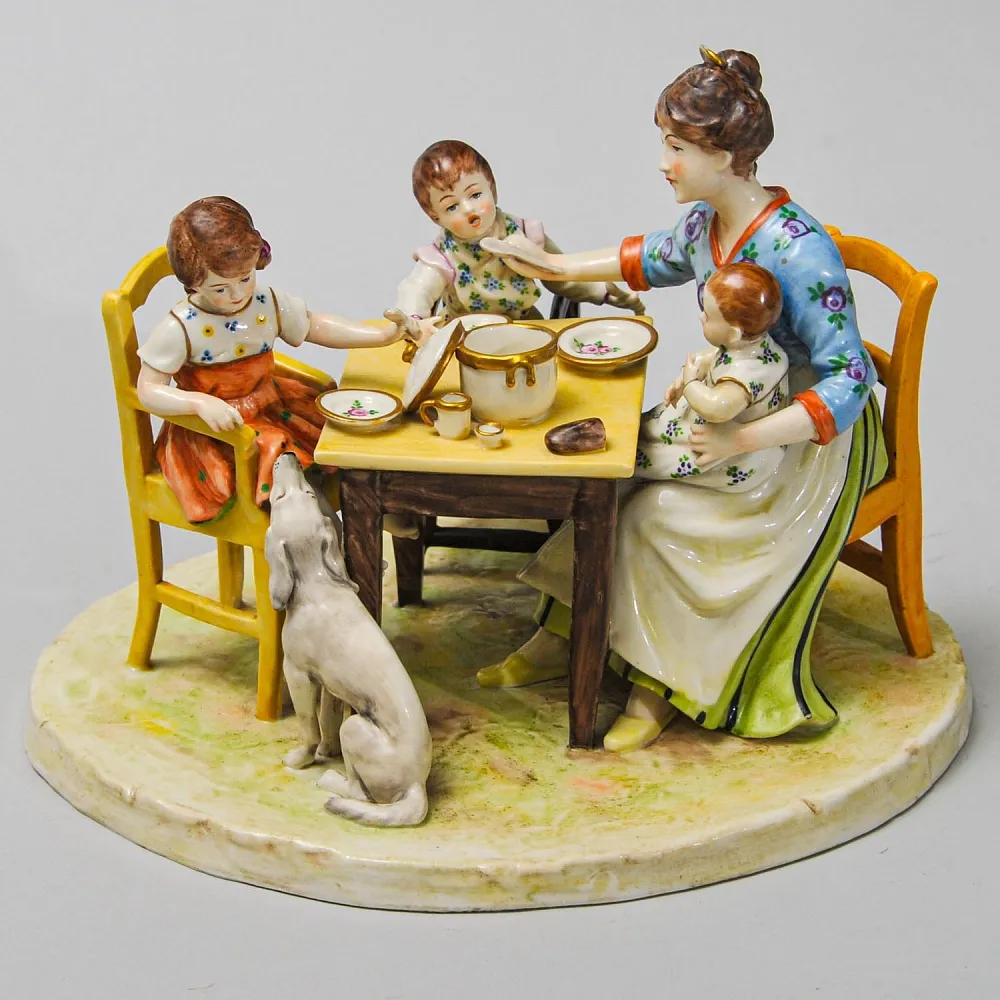 Антикарная Фарфоровая Статуэтка «Едоки каши. Завтрак», Aсkermann & Fritze начало ХХ века.