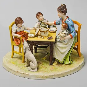 Антикарная Фарфоровая Статуэтка «Едоки каши. Завтрак», Aсkermann & Fritze начало ХХ века.