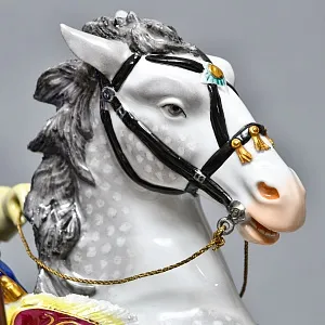 Антикварная Фарфоровая статуэтка «Старый Фриц. Король Пруссии Фридрих II на коне», SITZENDORF Германия.