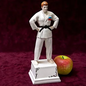 «Борец Дзюдо» - Авторская Коллекционная Фарфоровая Статуэтка, Россия.