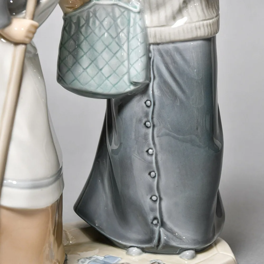  Коллекционная Фарфоровая статуэтка «Сплетницы», Lladro / Лядро Испания, 1978 - 1985 годы.