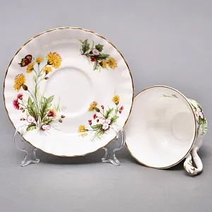 Коллекционная Фарфоровая Чайная пара «Луговые цветы», ROYAL ALBERT Англия.