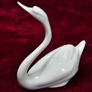 Коллекционная Фарфоровая статуэтка «Белый Лебедь», HEREND, Венгрия, 80-е годы ХХ века.