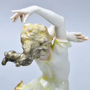 Авторская Коллекционная Статуэтка «ТАНЦОВЩИЦА - ТАНЕЦ», фарфор Hutschenreuther, Германия 1955-1968 годы.