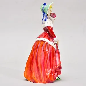 Коллекционная Фарфоровая статуэтка «Рождественское утро. Девушка с муфтой» , Royal Doulton Англия.