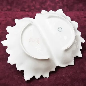 Сервировочная Фарфоровая Менажница  «ПТИЦЫ И БАБОЧКИ», Франция - середина ХХ века.