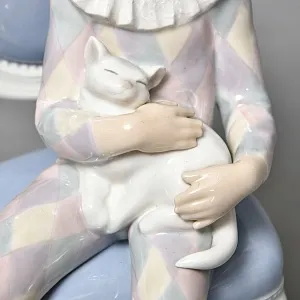 Коллекционная Фарфоровая статуэтка «Маленький Арлекин с кошкой», Lladro (Лядро) Испания.