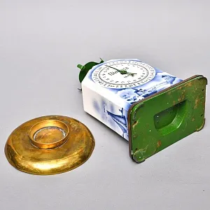 Антикварные Кухонные Весы в Фарфоровом корпусе Gloriosa, Голландия начало ХХ века.