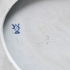 Антикварная статуэтка «Дама с кавалером. Приглашение на танец», Фарфор Muller & Co, Германия, 1907 - 1949 гг. 