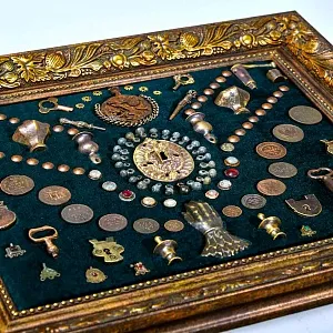 Настенное Коллекционное Панно - Картина «Старинная Мелочёвка». Россия конец XIX  начало ХХ века.