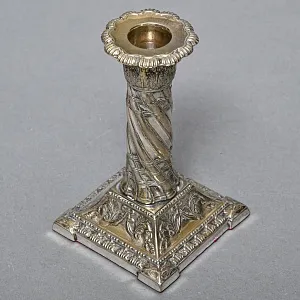 Антикварные Парные Подсвечники на одну свечу, Silverplate, SHEFFIELD Англия начало ХХ века. 