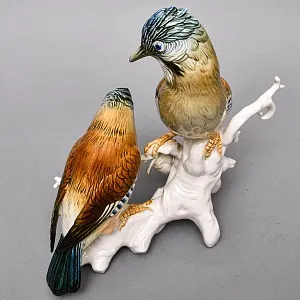 Большая Фарфоровая Статуэтка «Пара птиц - Сойки», Карл Энс / Karl Ens, Германия.