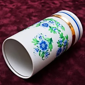 Коллекционная Фарфоровая Ваза «Фестиваль Молодежи», СССР Барановский ФЗ -1985 год. 