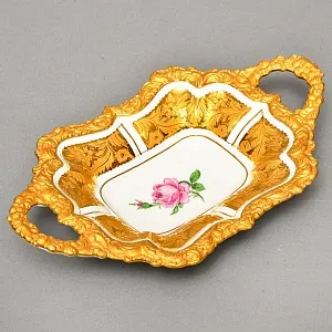 Фарфоровая Сухарница с ручками - Блюдо «Роза Мейсена», MEISSEN Германия, 1924 - 1934 годы.