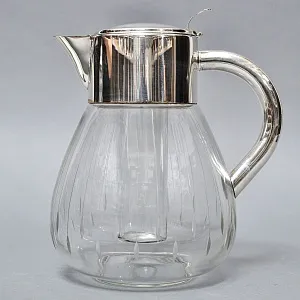 Винтажный Стеклянный Кувшин - Графин на 3 литра с Колбой для льда, Silverplated Германия. 