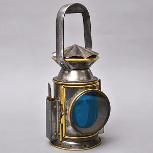 Редкость! Старинный Сигнальный Керосиновый Фонарь, C.EASTCATE & SON Ltd Англия -1944 год.