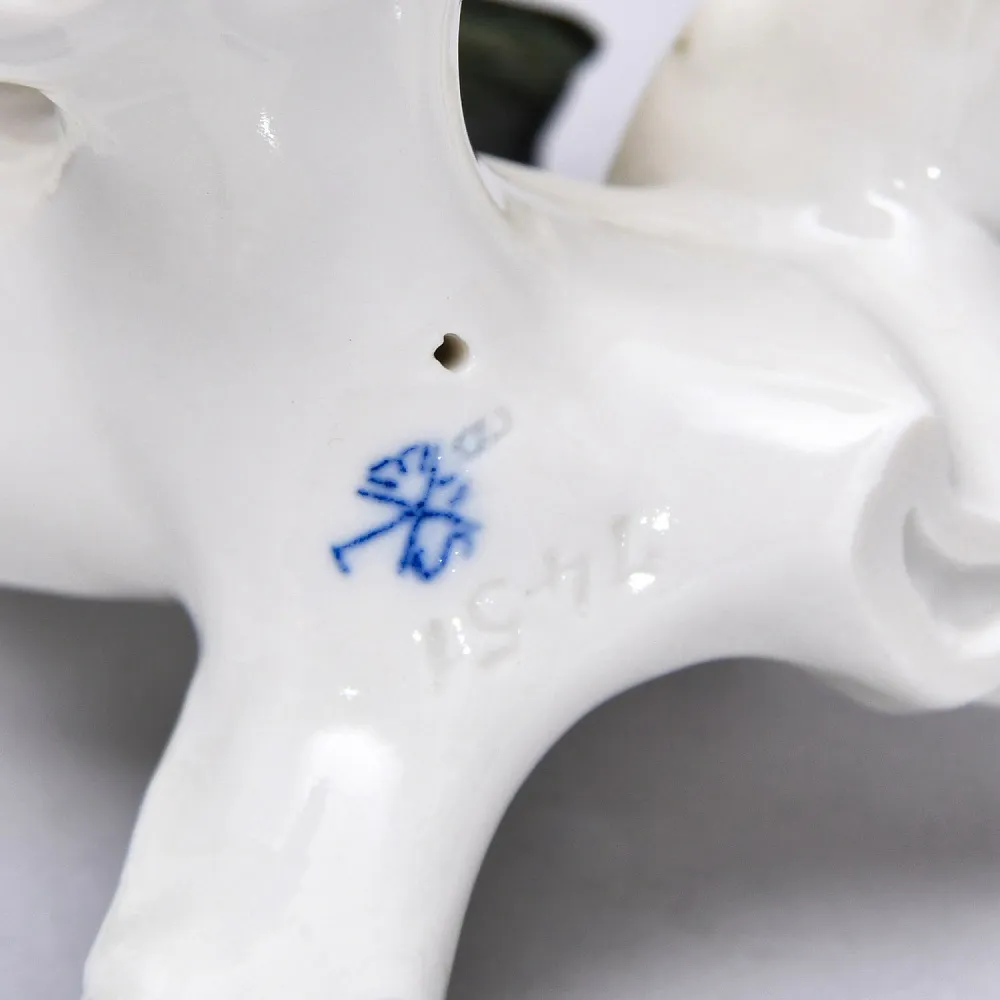 Коллекционная Фарфоровая статуэтка «Две птицы на ветке», Karl Ens Германия, середина ХХ века.