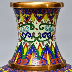 Декоративные Парные Вазы «Летний сад» в технике «Клуазоне» Н -30 см., Китай 50 -е годы ХХ века.