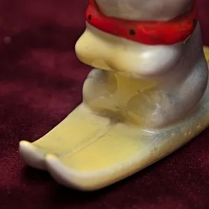 Коллекционная Фарфоровая Статуэтка «Зайчик на лыжах», Барановский ФЗ CCCР,  конец 50 -х годов.