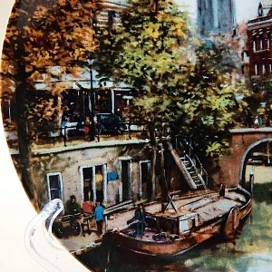 Коллекционная Тарелка «Старый канал в Утрехте» Фарфор, Royal MOSA, Голландия -1991 год..