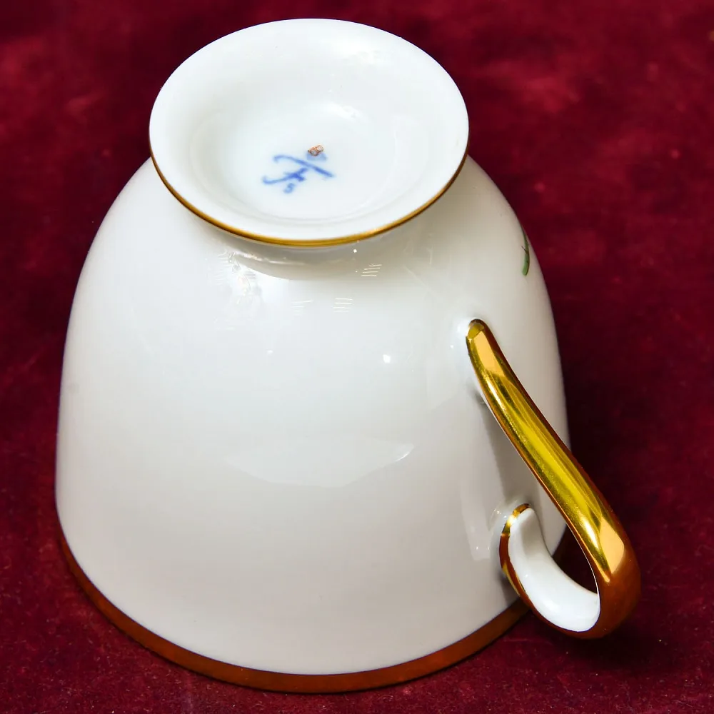 Коллекционная Чайная тройка «РОЗА», фарфор FURSTENBERG Германия, середина ХХ века.