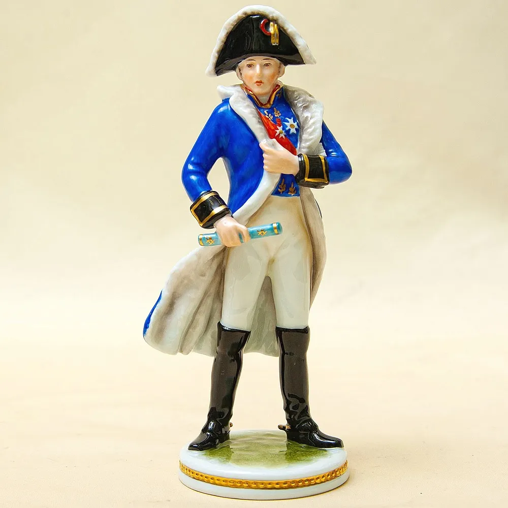 Редкая! Фарфоровая Cтатуэтка «Маршал NEY» из серии «Армия Наполеона», KAISER -1979 год.
