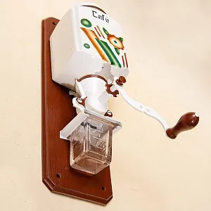 Старинная Настенная Ручная Механическая Кофемолка «IDEAL» Бельгия.