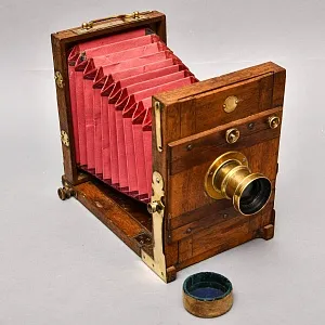  Большой Старинный Антикварный Фотоаппарат - Фотокамера FERDINAND Германия 1900 год.