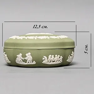 Шкатулка - Бонбоньерка «Античная Греция», фарфор ВЕДЖВУД / WEDGWOOD, Англия, вторая половина ХХ века.