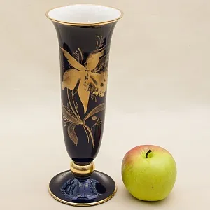 Кобальтовая Винтажная Ваза коллекция «Золотой Нарцисс» LINDNER Kups Bavaria, Германия 60гг.