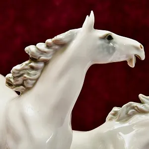 Коллекционная Фарфоровая Статуэтка «БЕГУЩИЕ ЛОШАДИ», Hutschenreuther,  Германия, 1968-1970 гг.