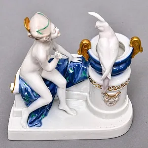 Антикварная Фарфоровая статуэтка «Обнаженная девушка и попугай», ROSENTHAL Германия - 1924 год.