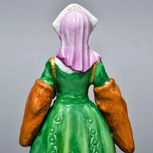 Полная Коллекционная серия Фарфоровых статуэток «Генрих VIII и его шесть жен», Sitzendorf Германия.