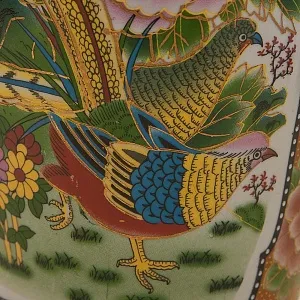 Ваза «Королевские фазаны» технике Мориаж Н-36 см., Фарфор, Китай, 70 -е годы ХХ века.