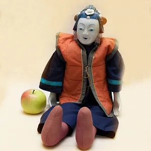 Коллекционная фарфоровая кукла Япония  Н - 65см.