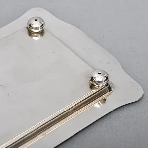 Винтажный Прямоугольный Металлический Поднос - Подставка, Silverplate Англия.
