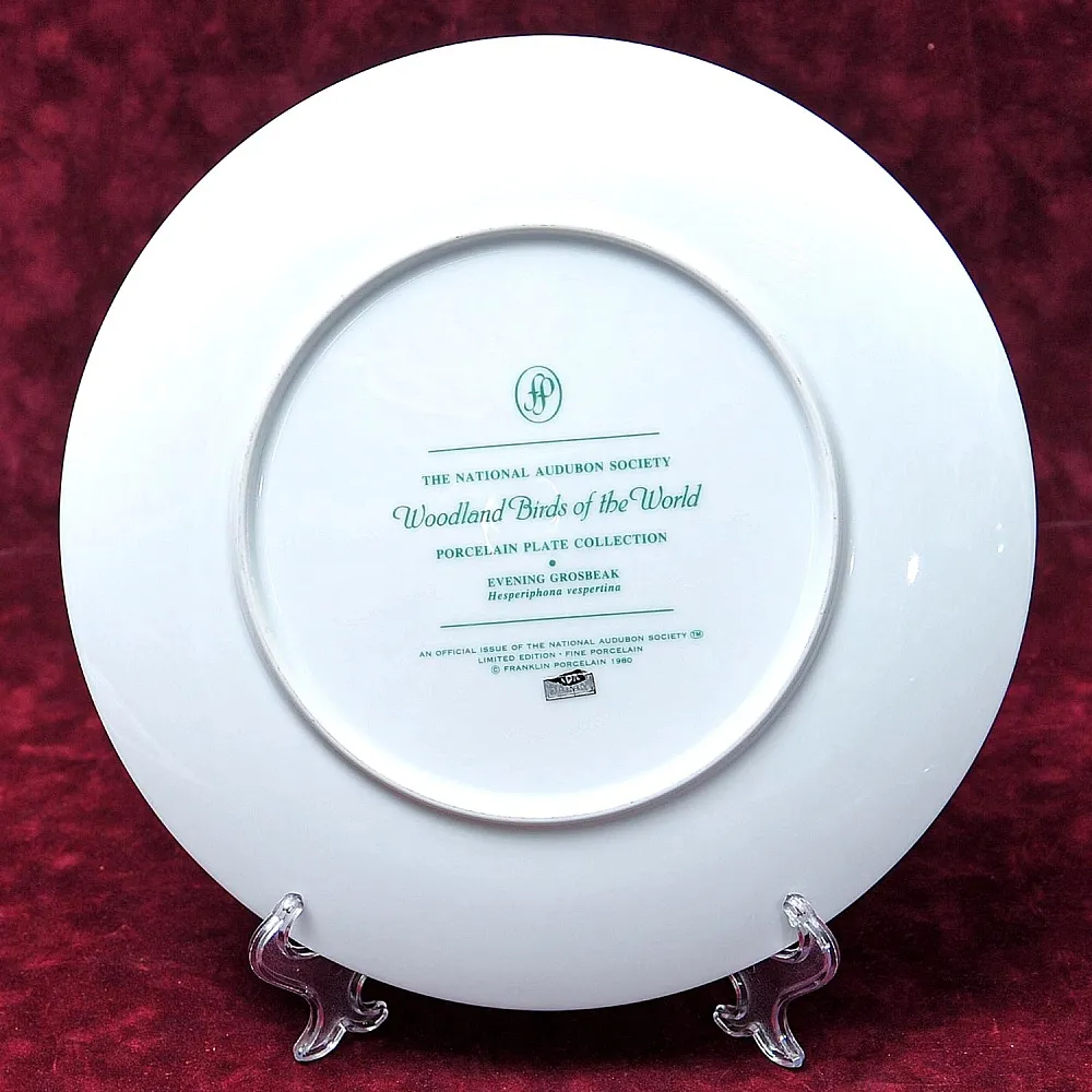 Коллекционная Тарелка - Блюдо «Вечерний Американский Дубонос» Фарфор, Franklin Porcelain США -1980 год.