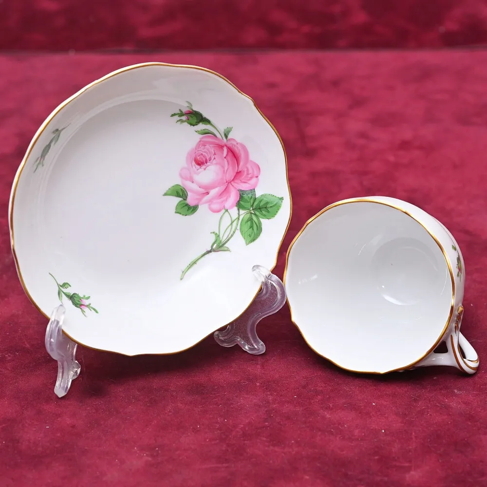 Классическая Фарфоровая Кофейная пара «РОЗА», MEISSEN Германия, середина ХХ века.