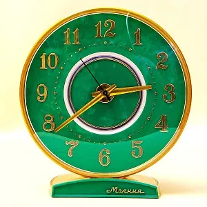 Редкость! Большие Настольные Механические Часы «МОЛНИЯ» - ЧЧЗ - СССР - 1975 год.