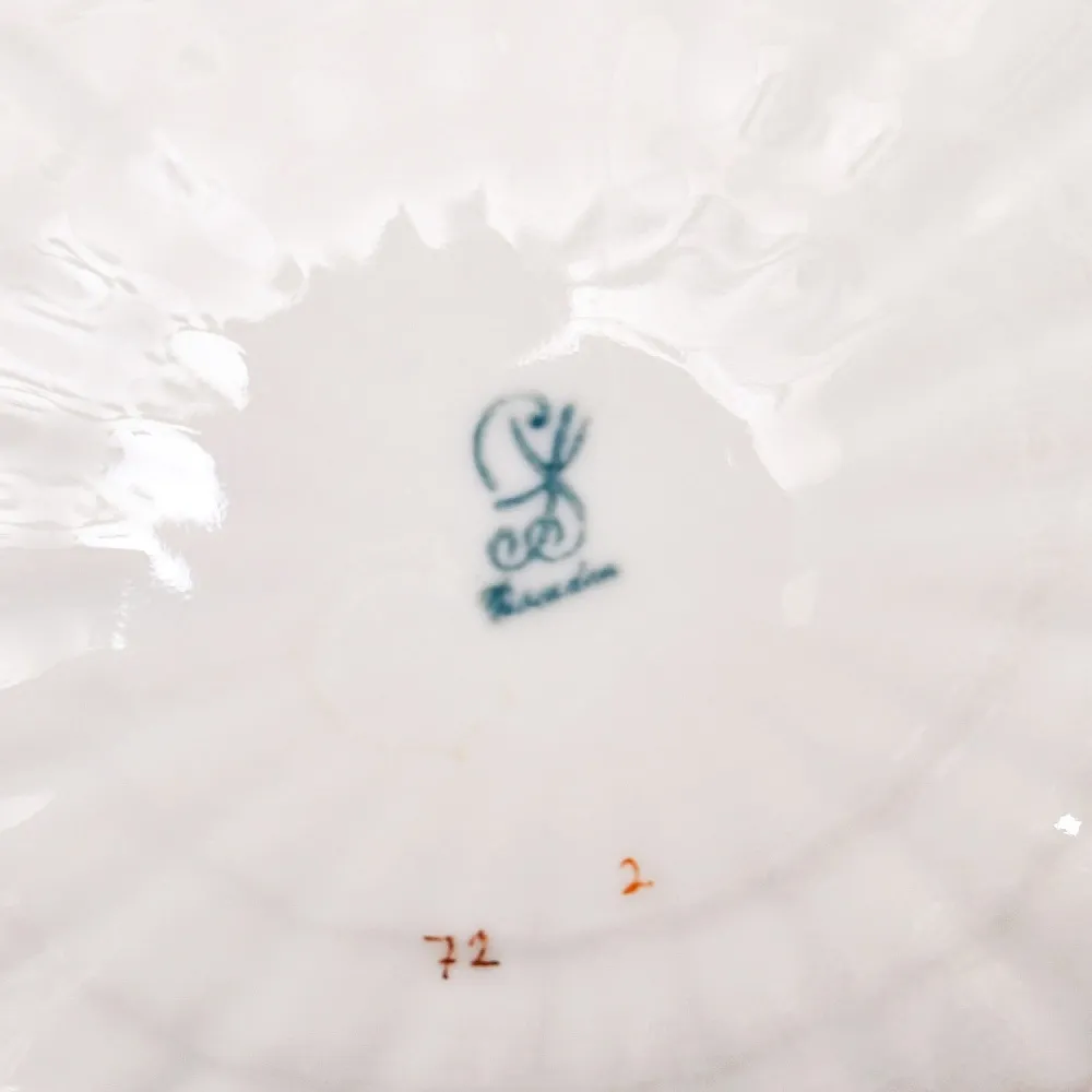 Фарфоровая Сухарница - Конфетница на ножках «Букет с розами», SP Dresden / Potschappel Германия.