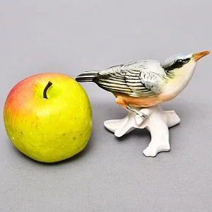 Коллекционная Фарфоровая статуэтка «Птица - Поползень», Карл Энс / Karl Ens, Германия, 50-е годы ХХ века.