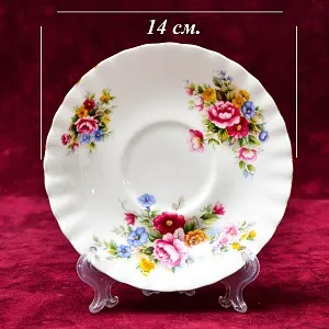 Коллекционная Фарфоровая Чайная пара «Сад в Челси», ROYAL ALBERT Англия, вторая половина ХХ века.