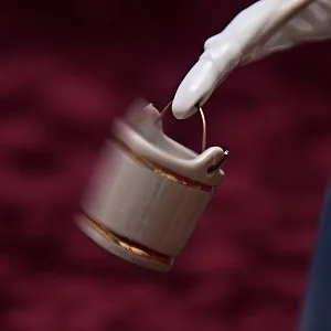 Фарфоровые Статуэтки - Композиция «Тихий Дон» Россия, Кисловодский ФЗ - 2001 год.