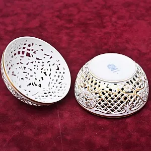 Фарфоровая Шкатулка - Бонбоньерка «ЗЕМЛЯНИКА», HEREND Венгрия, вторая половина ХХ века.