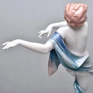 Антикварная Фарфоровая статуэтка «Обнаженная с шарфом», ROSENTHAL Германия - 1924 год. 