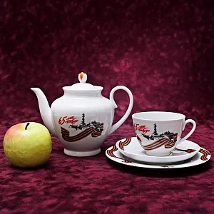 Коллекционный Чайный сервиз «Эгоист» - «65 лет Победы», Фарфор ИФЗ, Россия. 