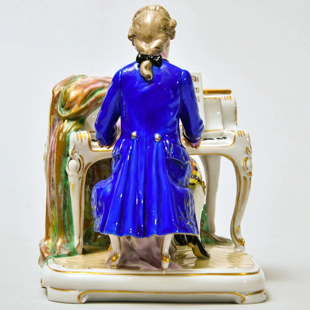Старинная Фарфоровая Статуэтка «Пианист - Моцарт», Scheibe - Alsbach Германия.